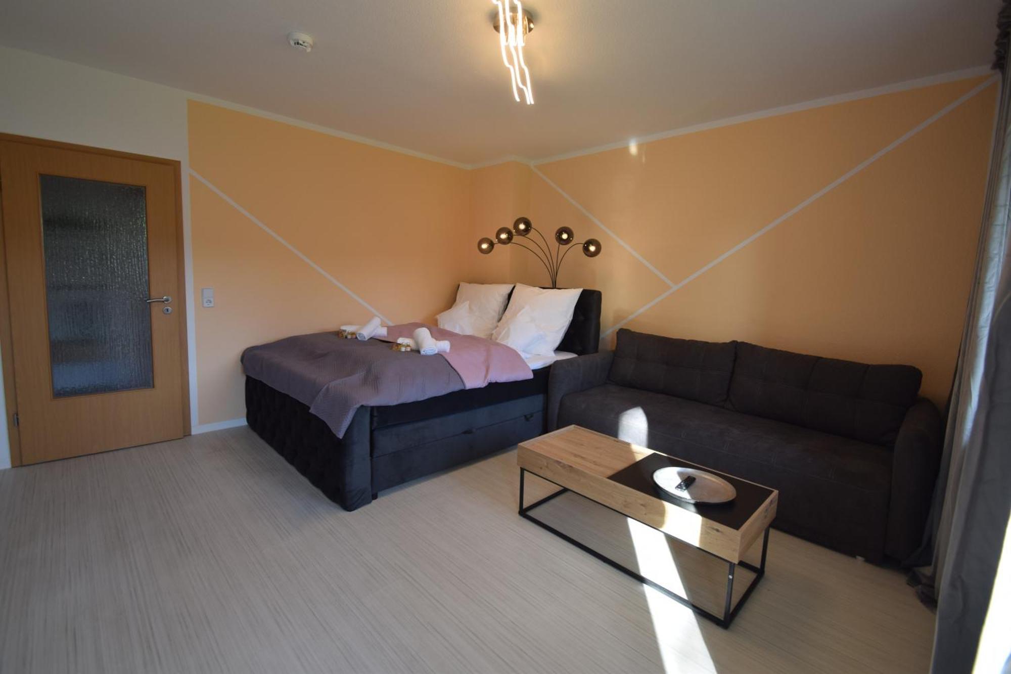 Bliss Place - 1r Premium - Kingsize Bett, Smart Tv, Kueche, Balkon, Waschkeller Apartment